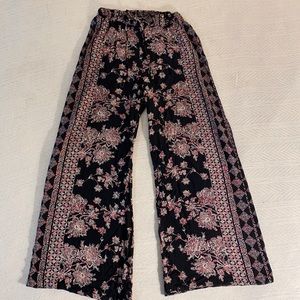 Patterned Flowy Pants - Size Small - Medium